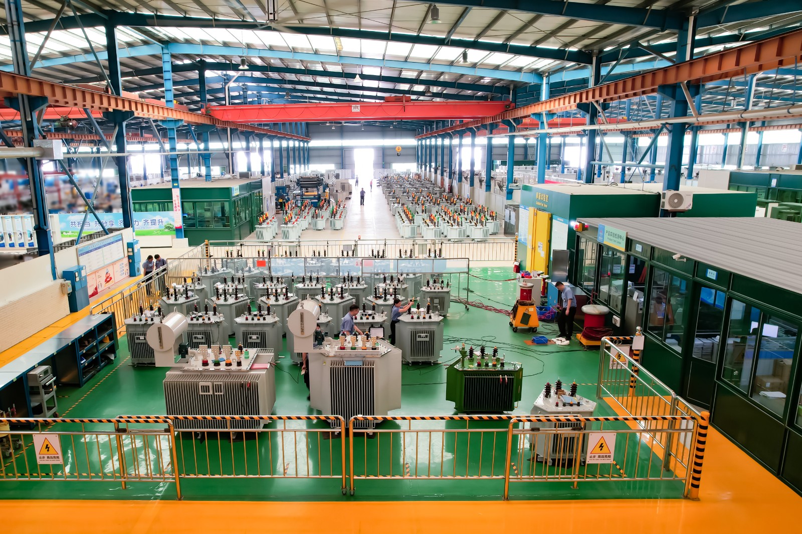 装配试验室.jpg 装配试验室.jpg